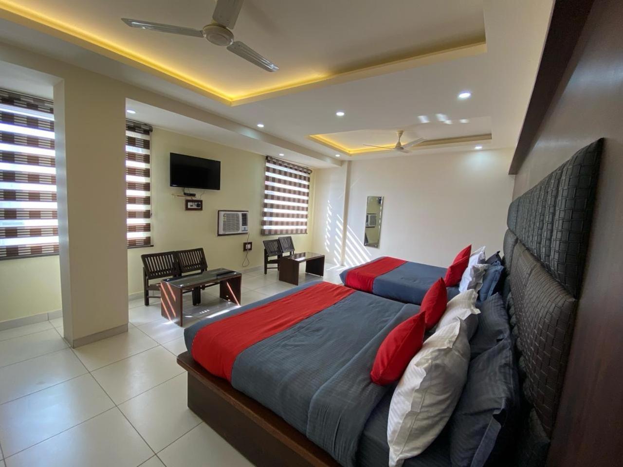 Hotel Katra Royal Stay Exterior photo